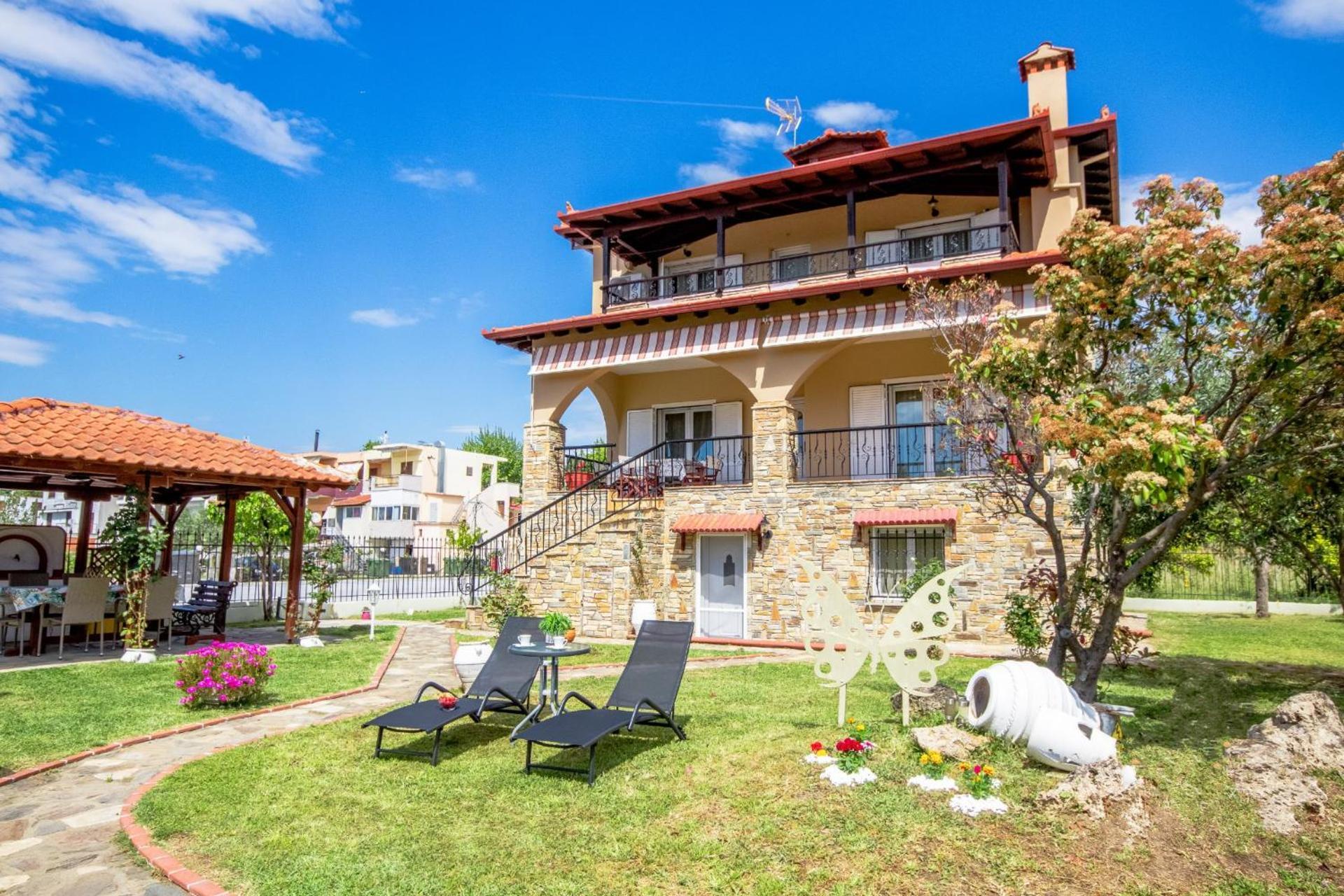 Private 6-Bdrm Villa With Garden 150M To Beach Парадісос Екстер'єр фото
